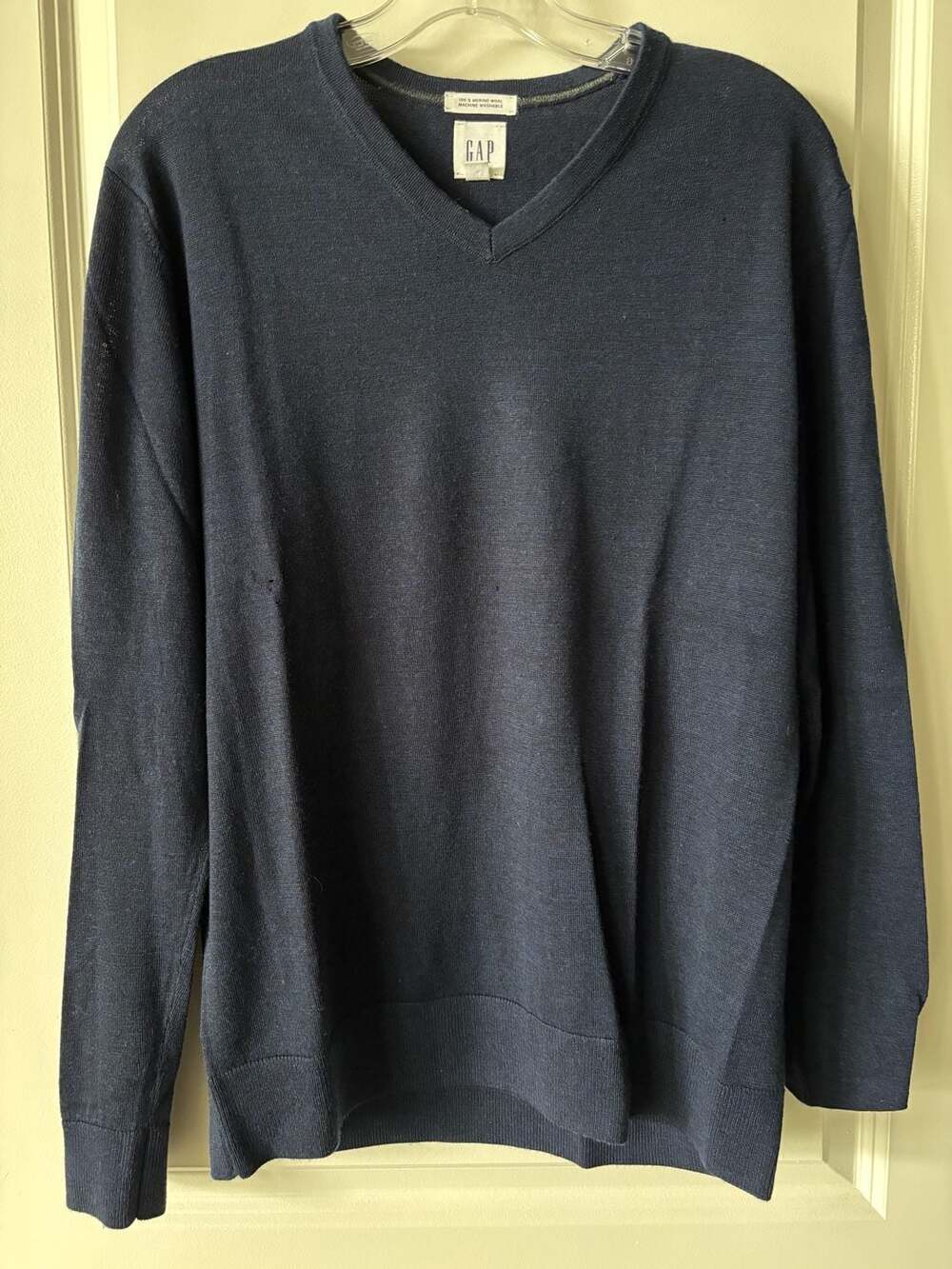 Gap Men's SH Merino Navy Blue 100% Merino Wool V-Neck Sweater Size M
